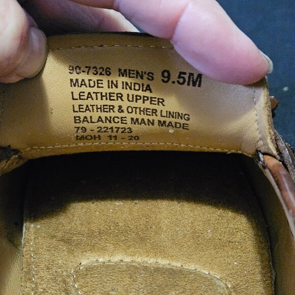 Dockers Brown Leather  Sinclair Kiltey Tassel Loafers - Picture 9 of 12